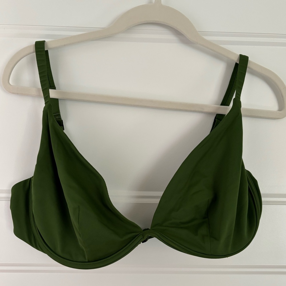 CUUP Green Plunge Bathing suit top
